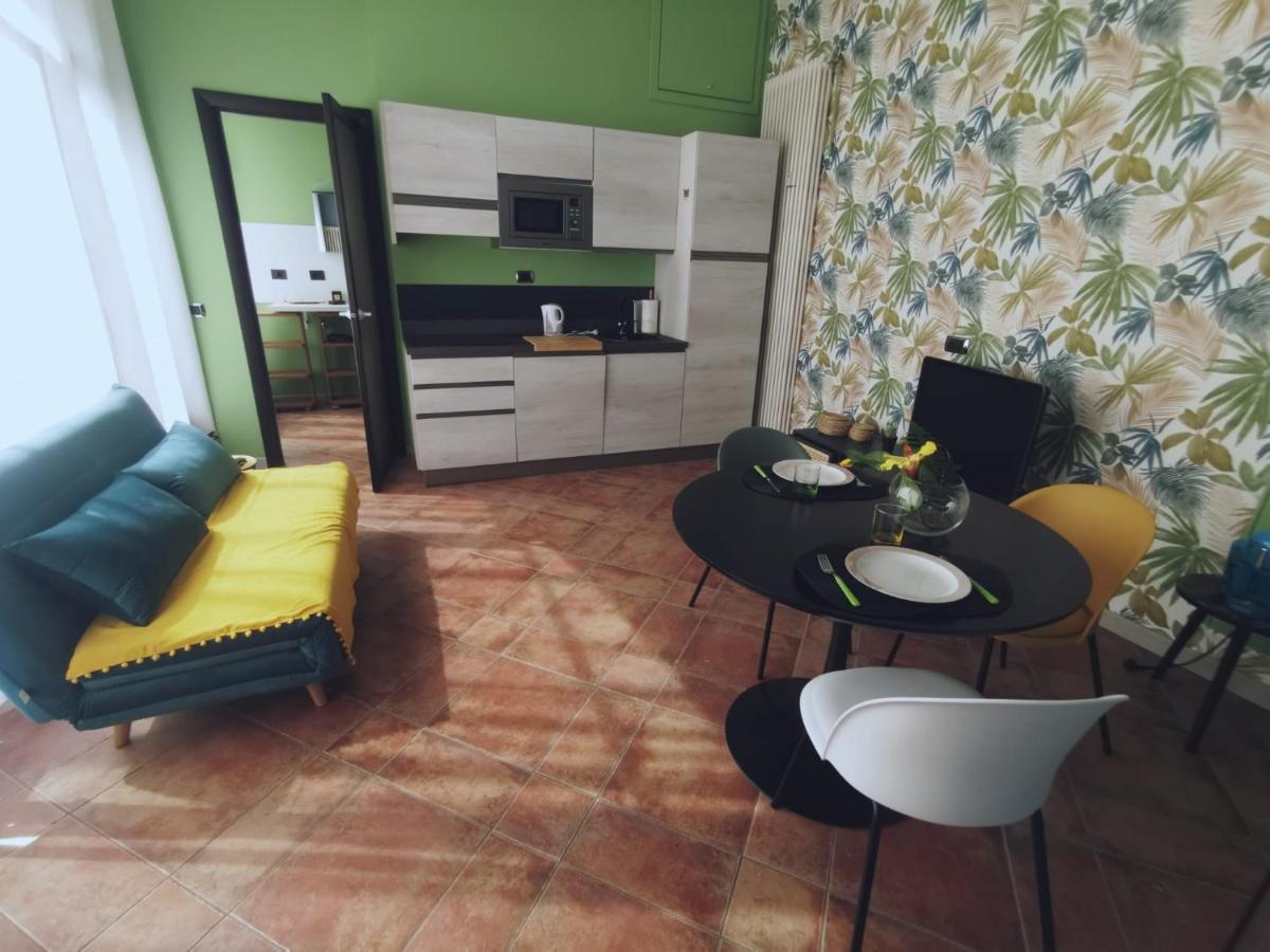 Aura Symphony Home Como Bagian luar foto